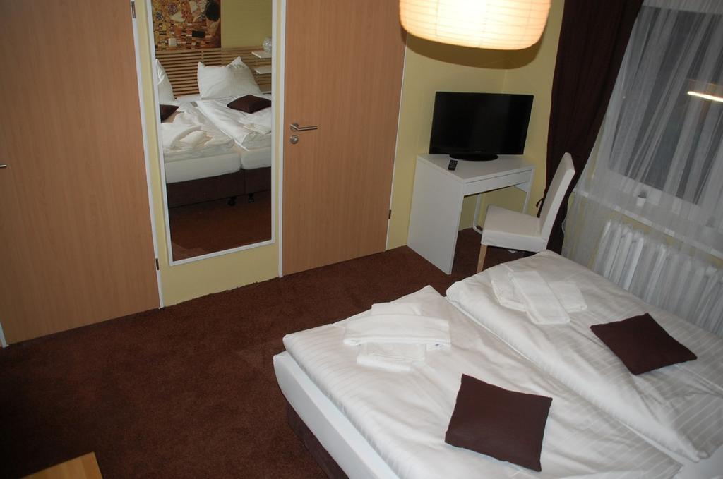 Casilino Hotel A 24 Wittenburg Bagian luar foto